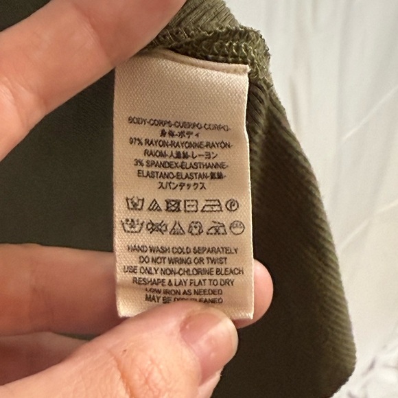 FREE PEOPLE Medium deep v neck plunge tunic green asymmetric Choker Neck Rayon - Picture 5 of 8